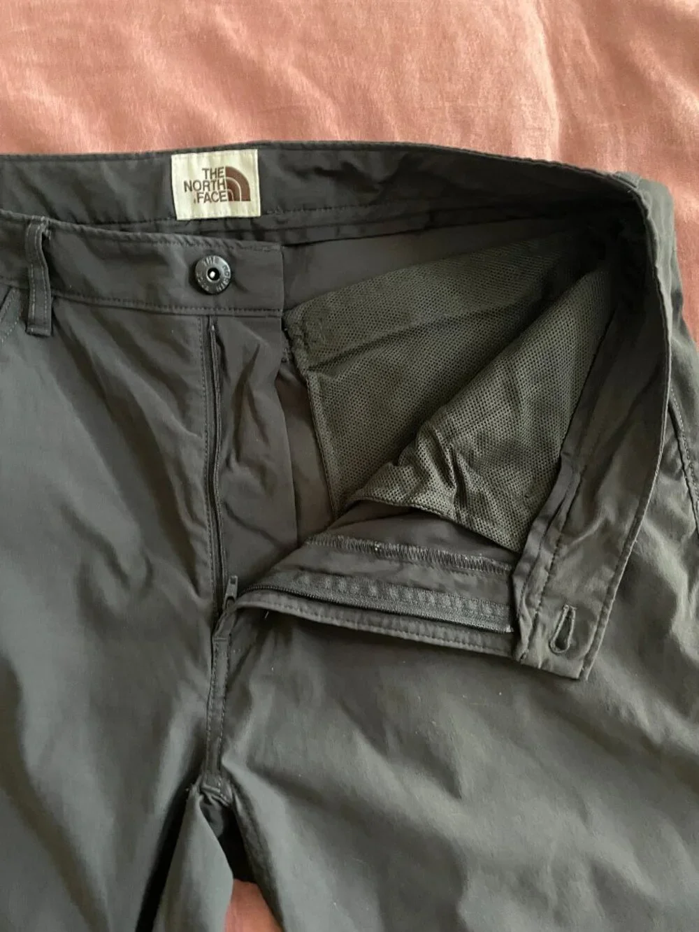 The North Face Mens Motion Pants‎ in Asphalt Grey Hiking Trousers - Size 32W